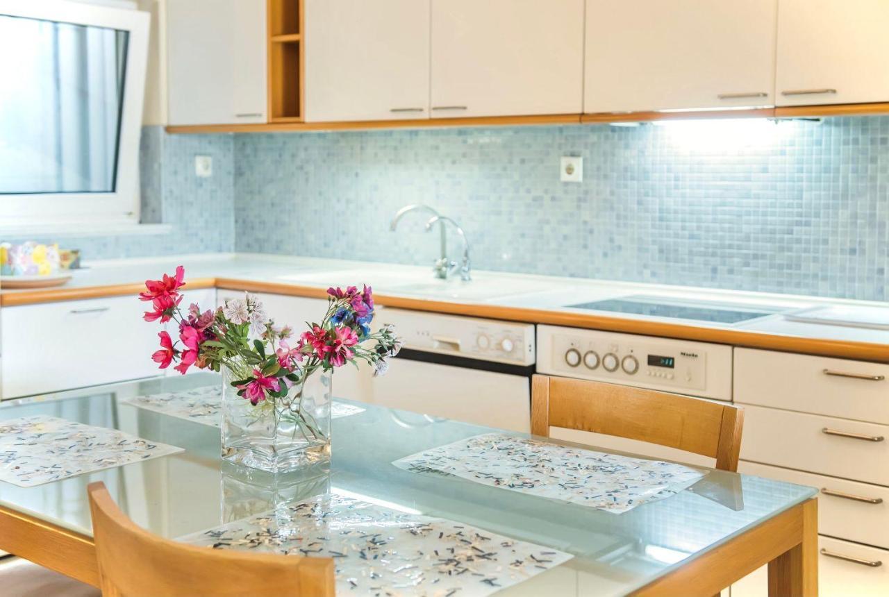 #Lighthouse Penthouse By Halu! Apts Apartment Tesalonika Bagian luar foto